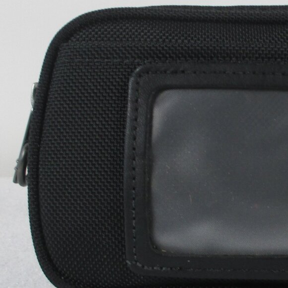 TUMI TRAVEL BAG - Picture 3 of 12